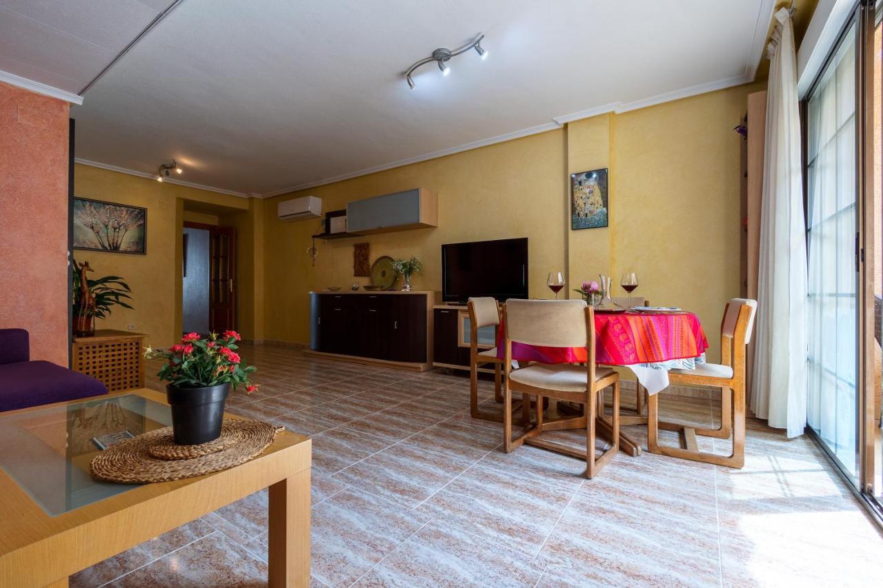 Large Duplex Penthouse 3 Minutes From The * Guardamar del Segura
