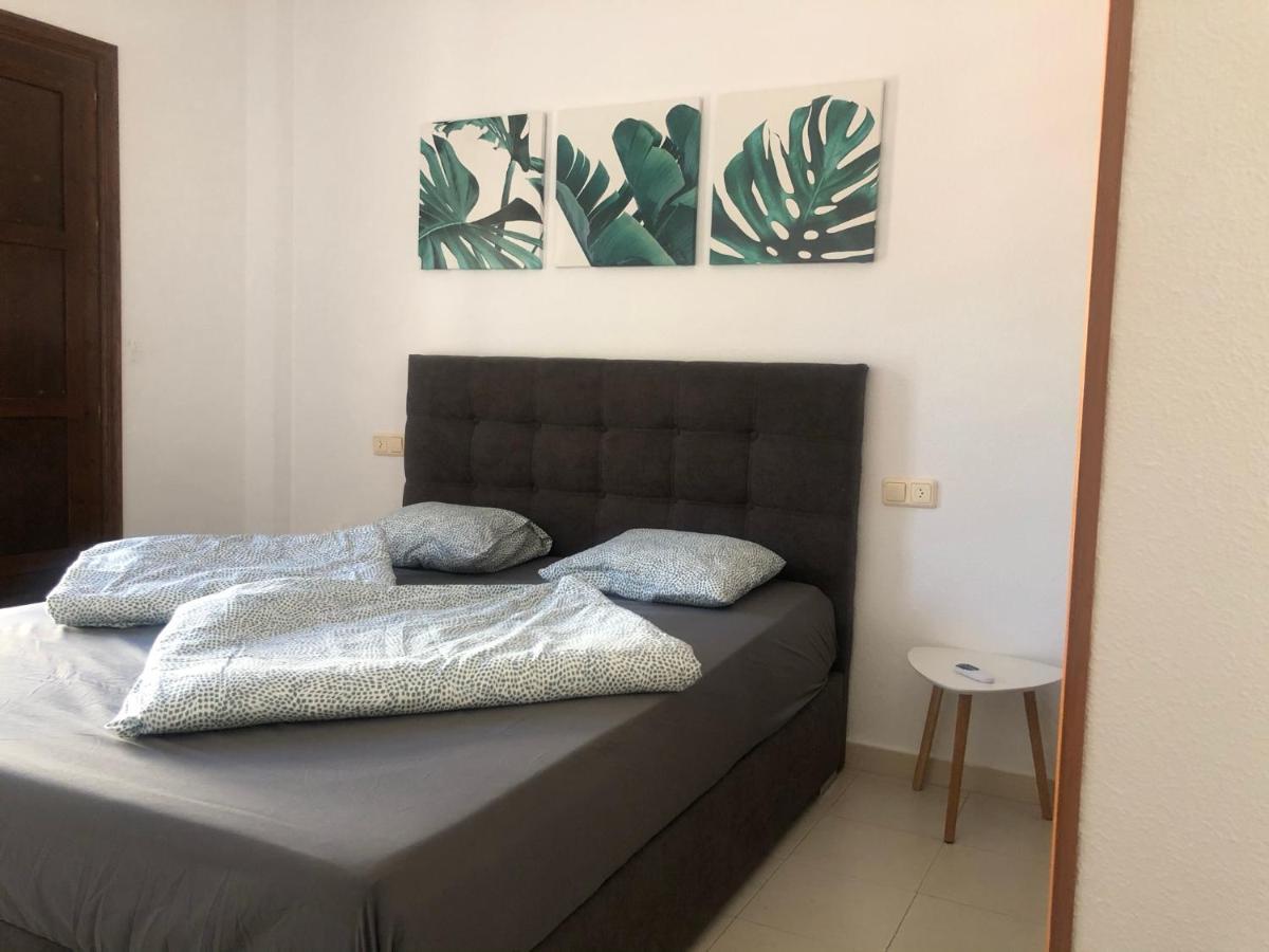 Apartment El Paraiso, 3 Bed 2 Bath, 300m From The Sea *