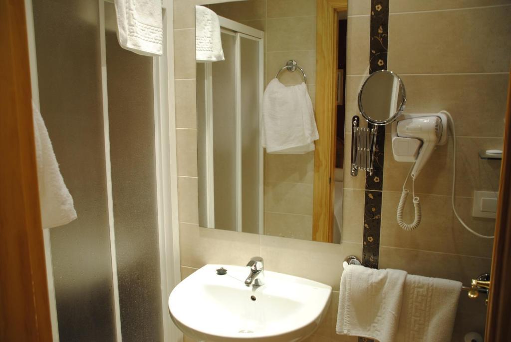 Alegría Hotel 2*