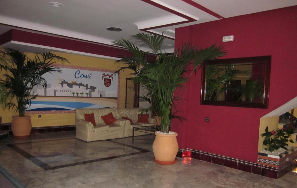 Hotel San Vicente Conil 2*