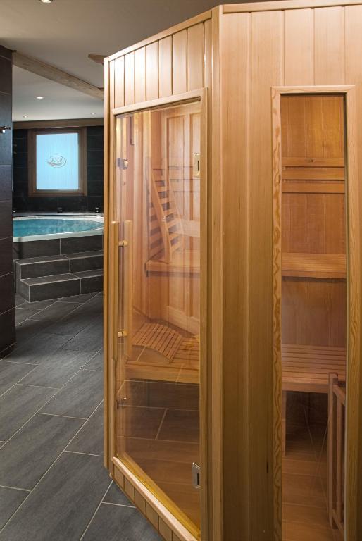 Hotel La Placa 3*