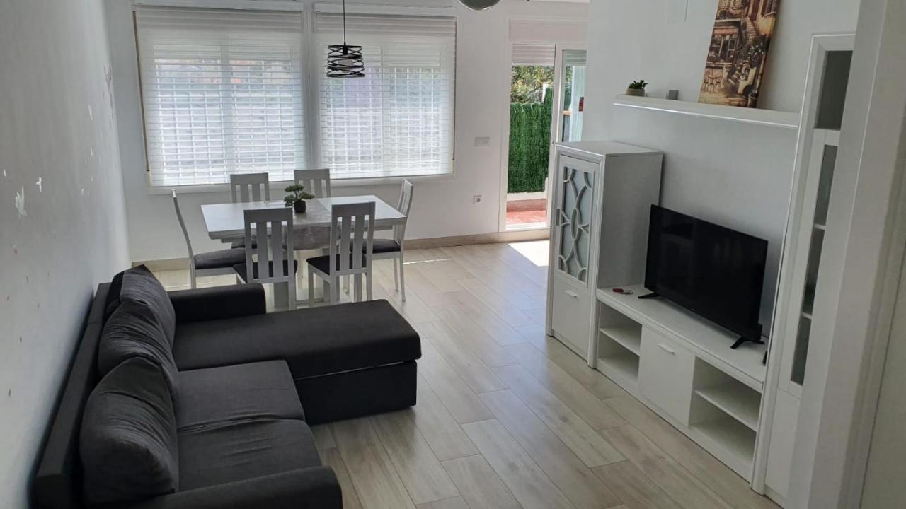 Holiday home Cala House Ii Luminoso Adosado Con Vistas,piscina Comunitaria Y Parking Incluido Peniscola