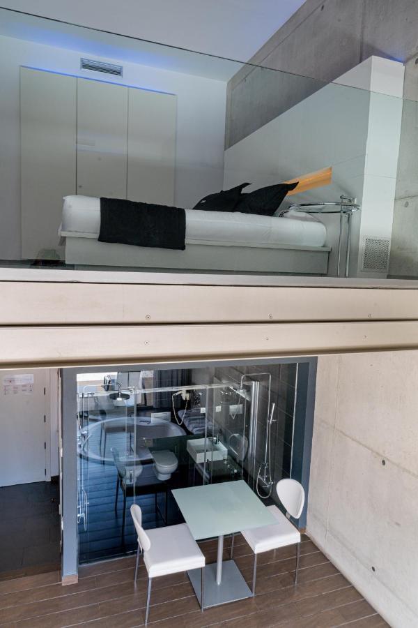 Shhh Hotel Onda