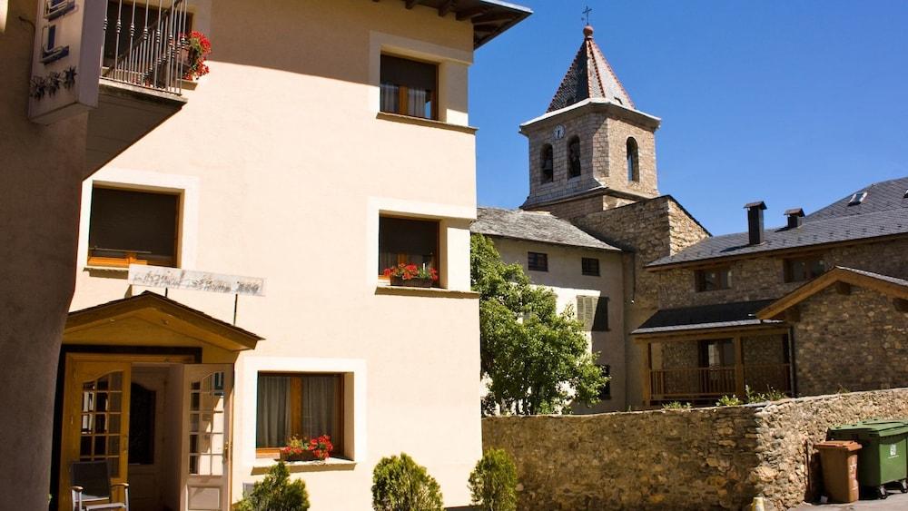 Jaume Hotel Alp