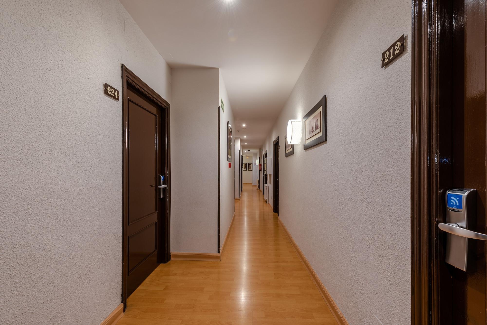 Estrellas Hotel
