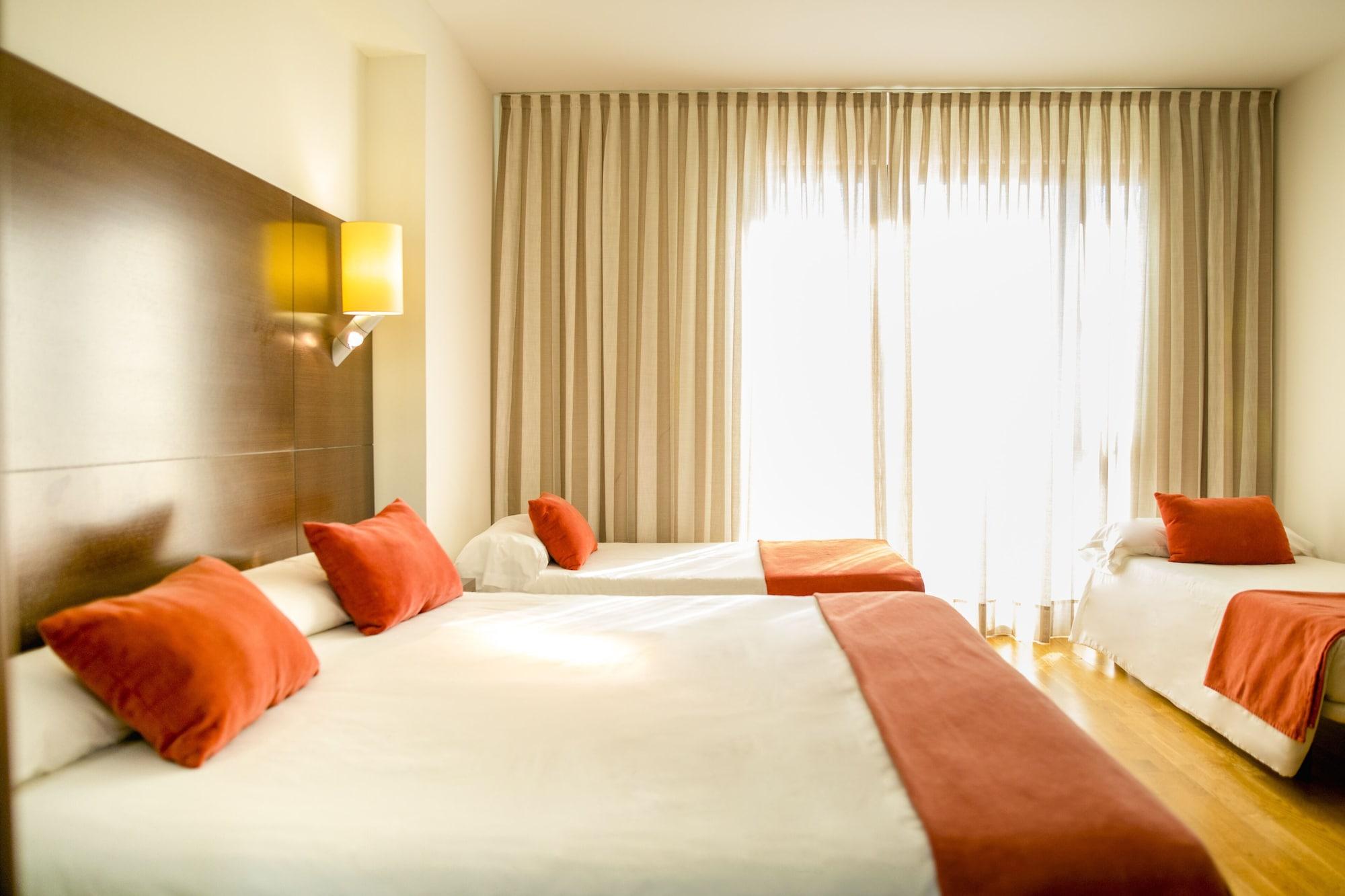 Hospedium Valles De Gredos Golf Hotel