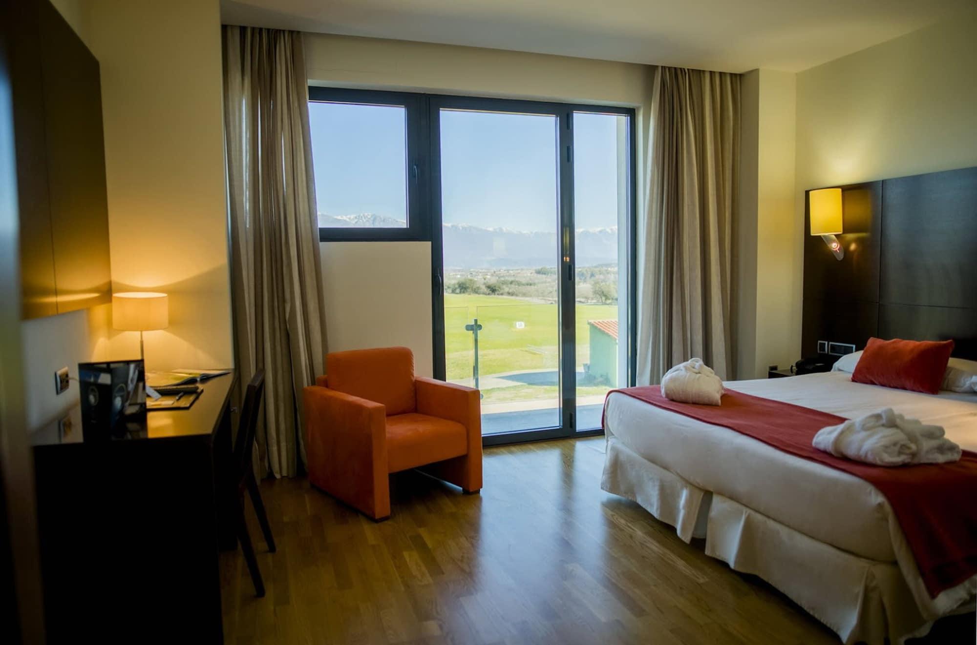 Hospedium Valles De Gredos Golf Hotel Talayuela