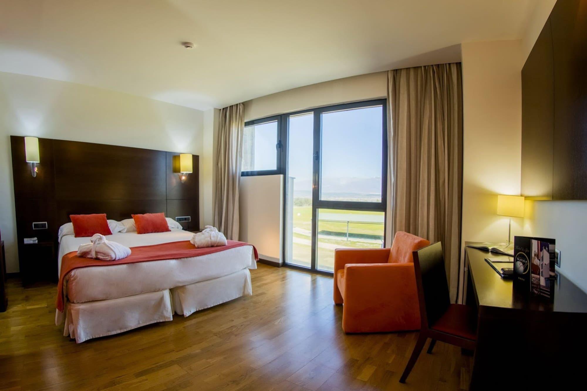 Hotel Hospedium Valles De Gredos Golf