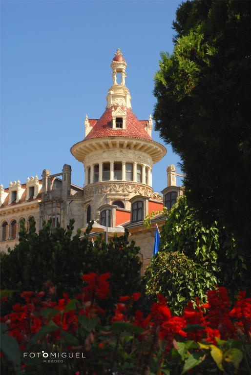 Santa Cruz Hotel *