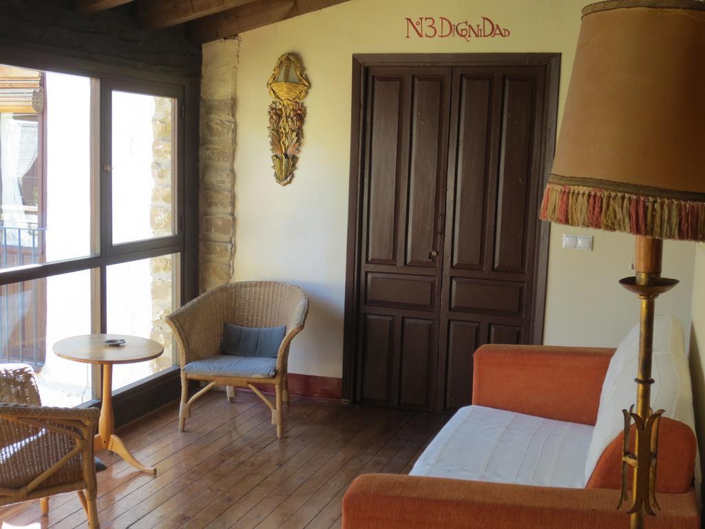 Apartamento Turísticos El Losal