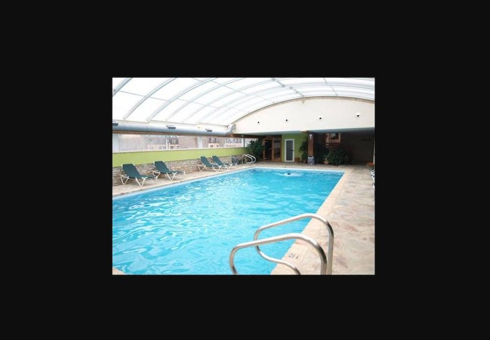 La Vega Hotel 3*