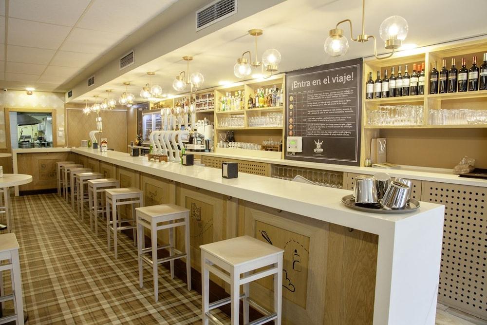 Hotel Cruz De La Victoria 4*