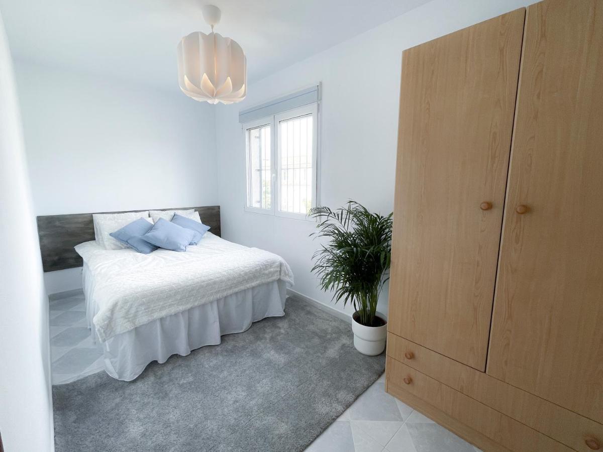 La Zenia House