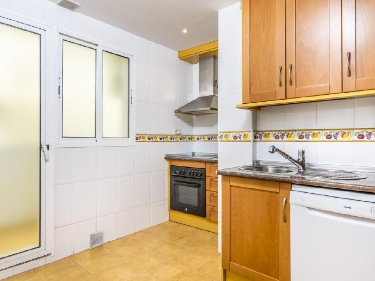 374 Marbella