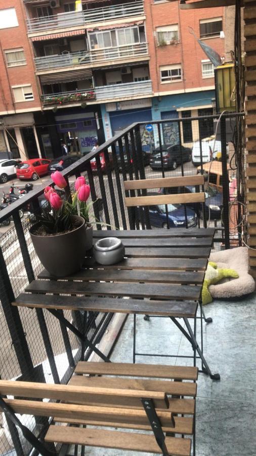 Grande En Piso Compartido Con 2 Adultos Homestay Valencia