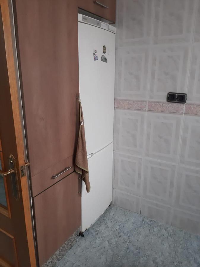 Grande En Piso Compartido Con 2 Adultos Valencia