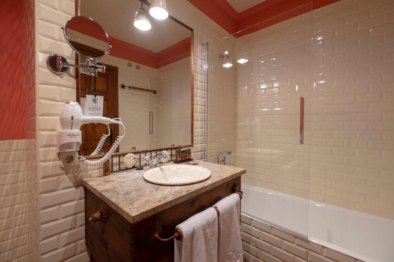 Cetina Palacio Ayala Berganza 4*