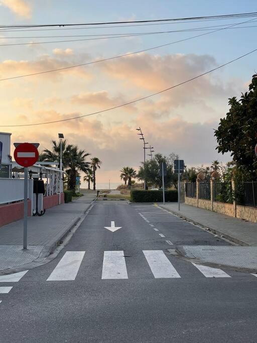 ''los Pinos'' 50m De La Apartment