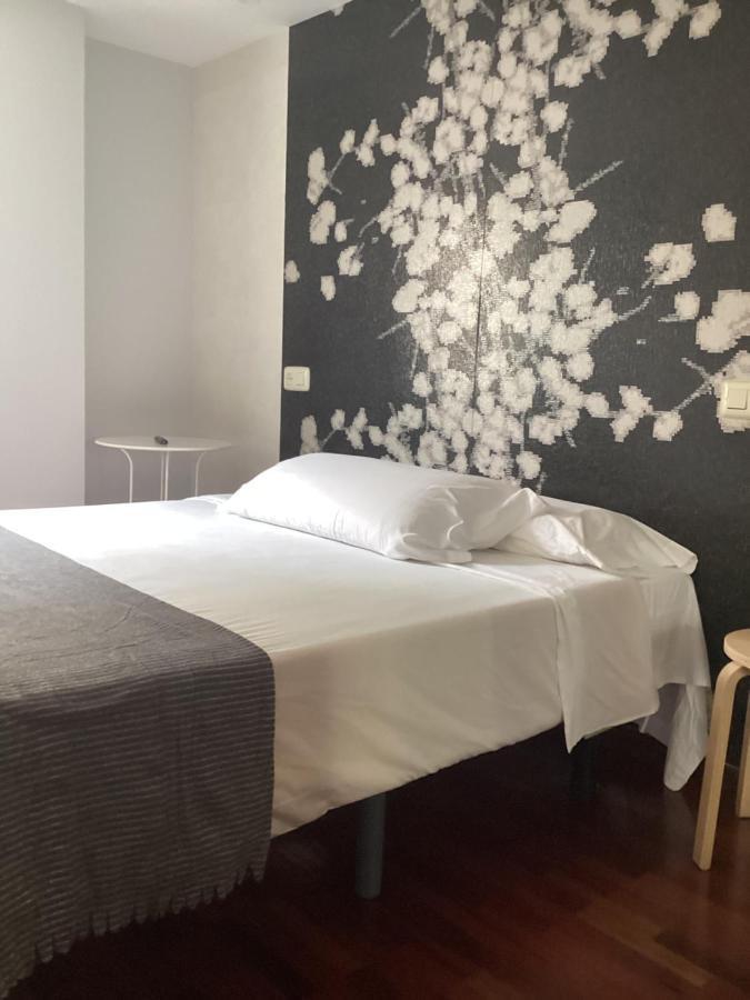 Hotel Saudade Hostal Cafeteria 3*