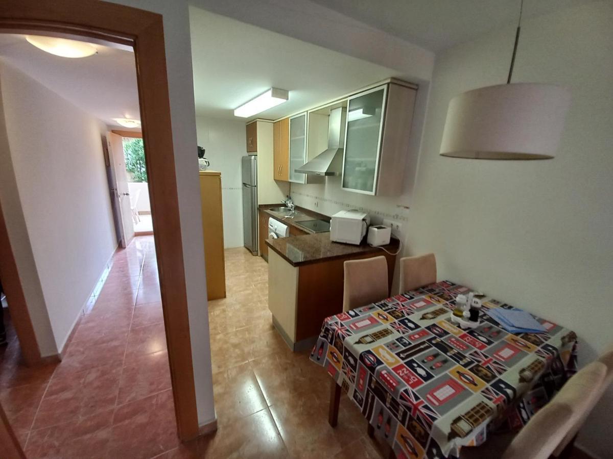 Apartment Ground Floor Close To Playa *
