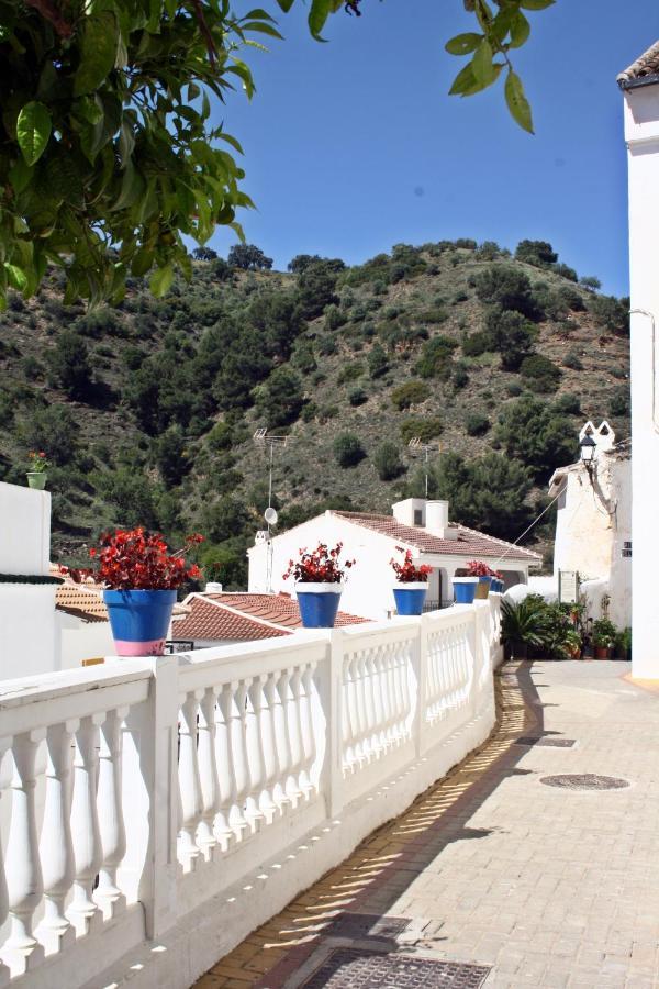 Casa Pepe La Rosa Atico * Tolox