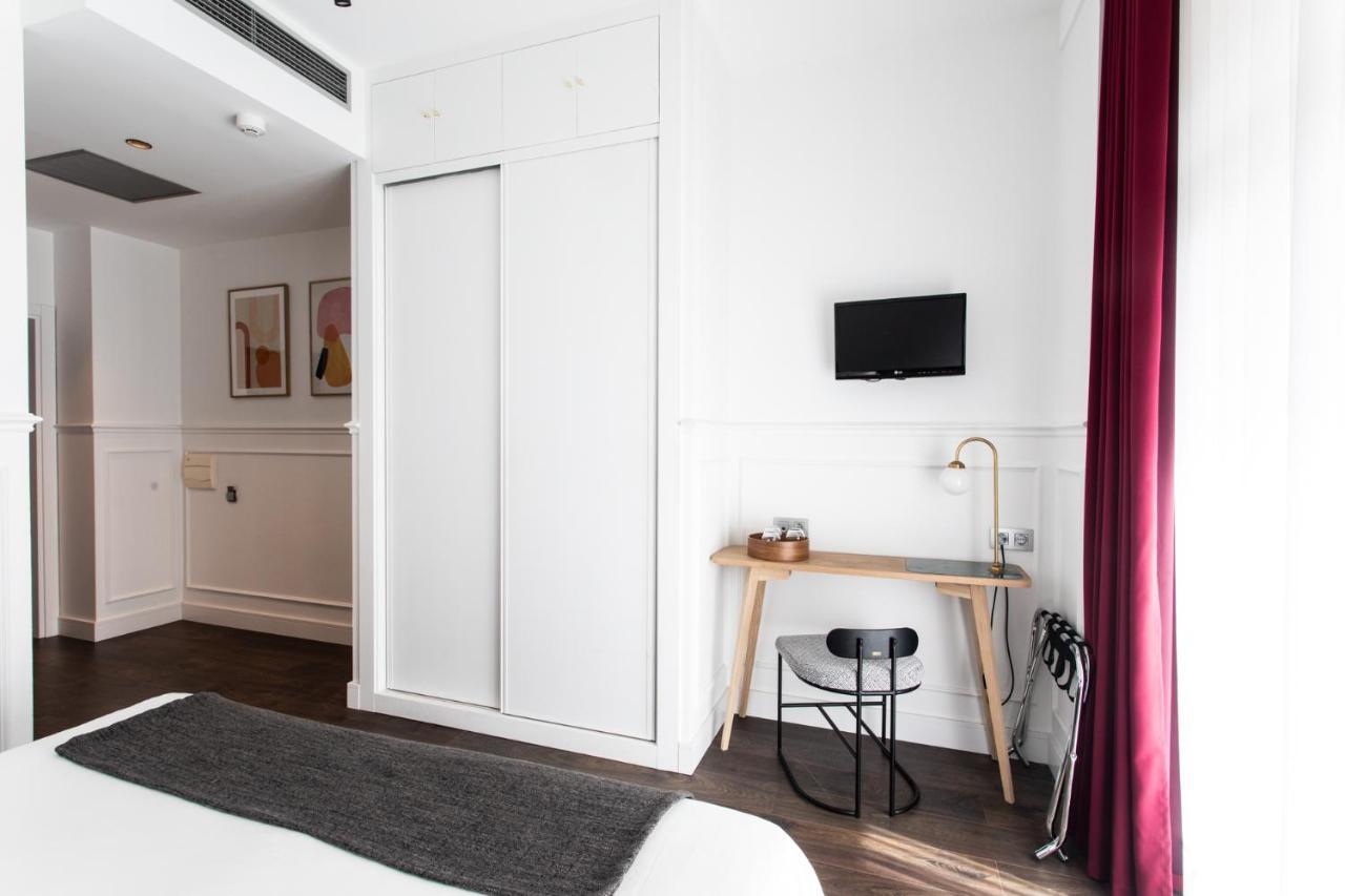Trueba Hotel