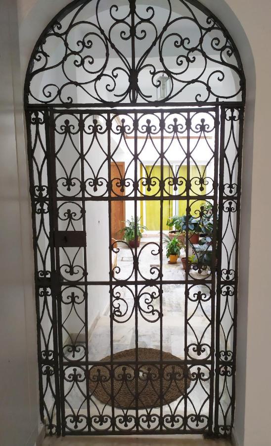 Apartamento Rentalsevilla Rentalsevilla Moderno Apartamento En El Centro Con Patio Sevilla