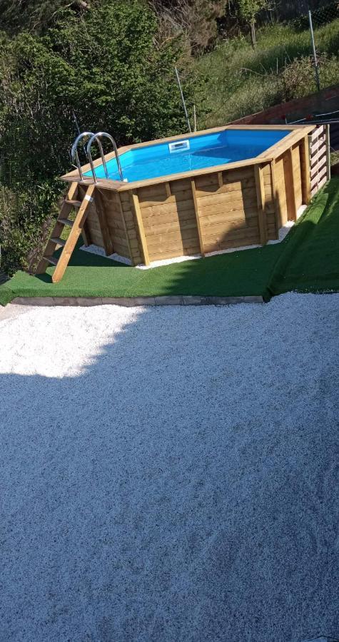 Сasa de vacaciones Blanca 10 Minutos De La Playa Costa Brava *