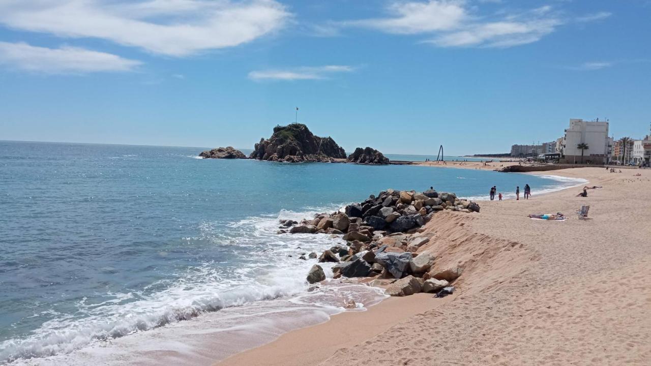 Сasa de vacaciones Blanca 10 Minutos De La Playa Costa Brava