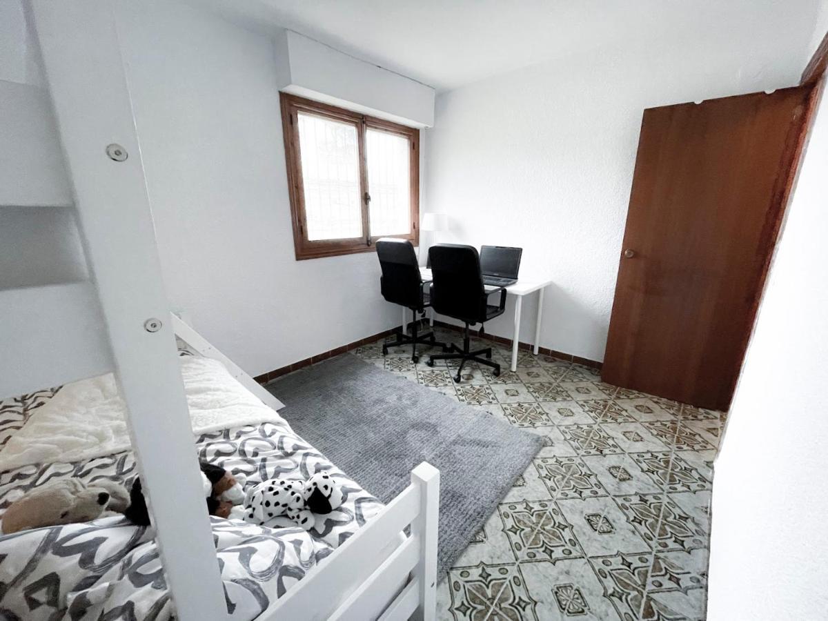 La Zenia House