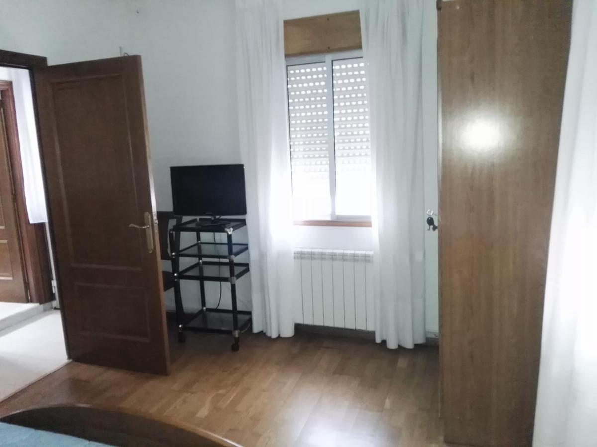 Ensan Ciprian Casa Del Hórreo Cervo (Lugo)