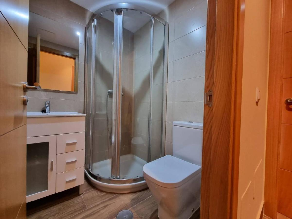 Vivienda De Tres En Primera Línea De Playa Apartamento