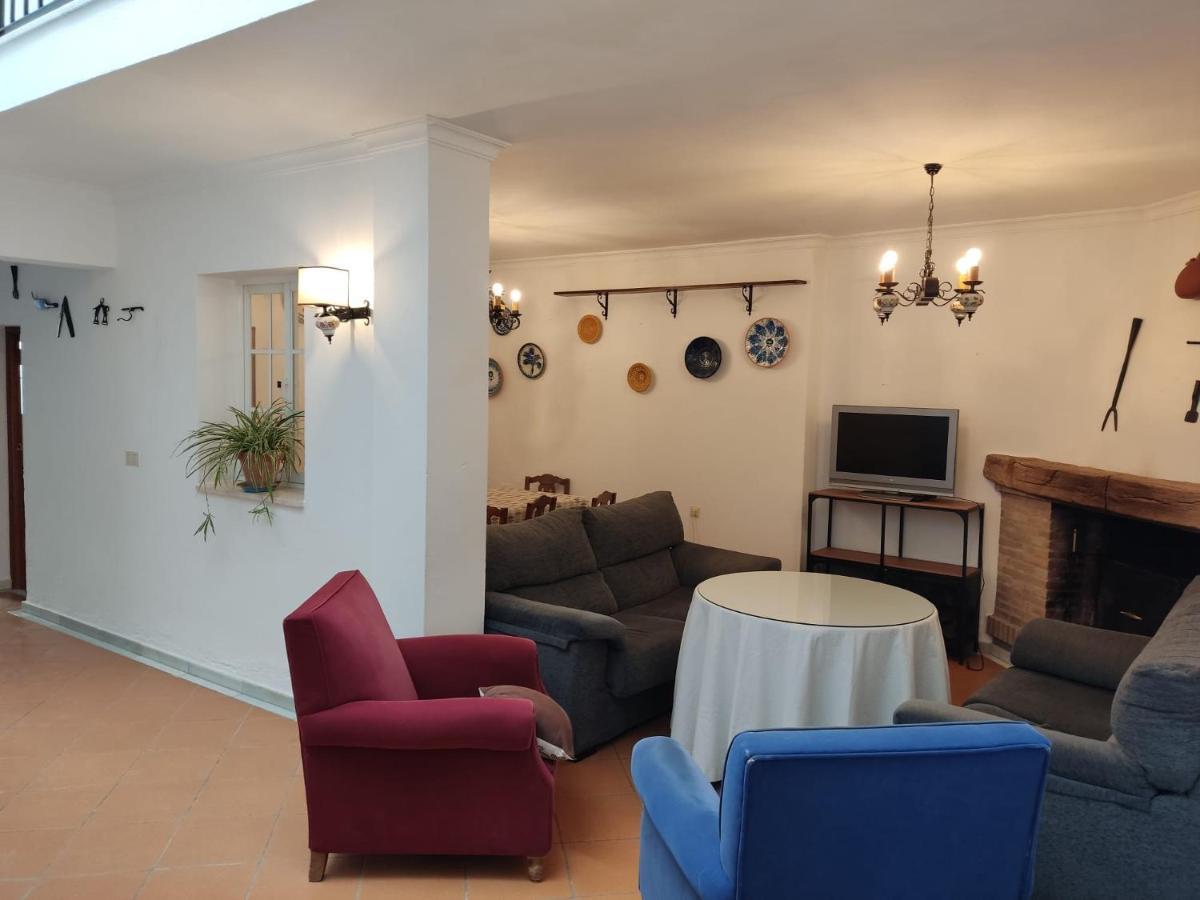 Casa Montaur Holiday home *