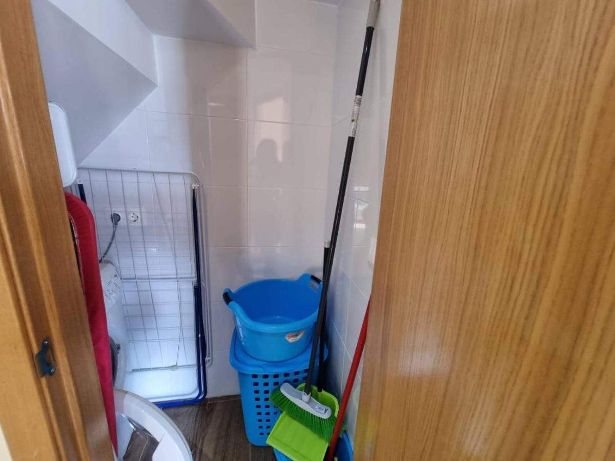 Vivienda De Tres En Primera Línea De Playa Apartamento