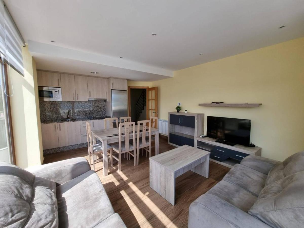 Vivienda De Tres En Primera Línea De Playa Apartamento *