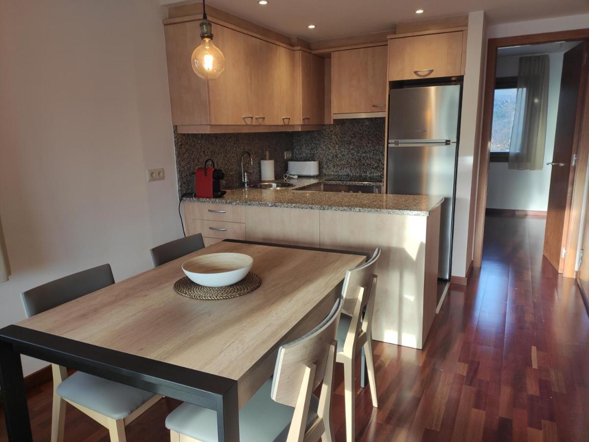 Allotjaments Paratge Fabas Apartamento