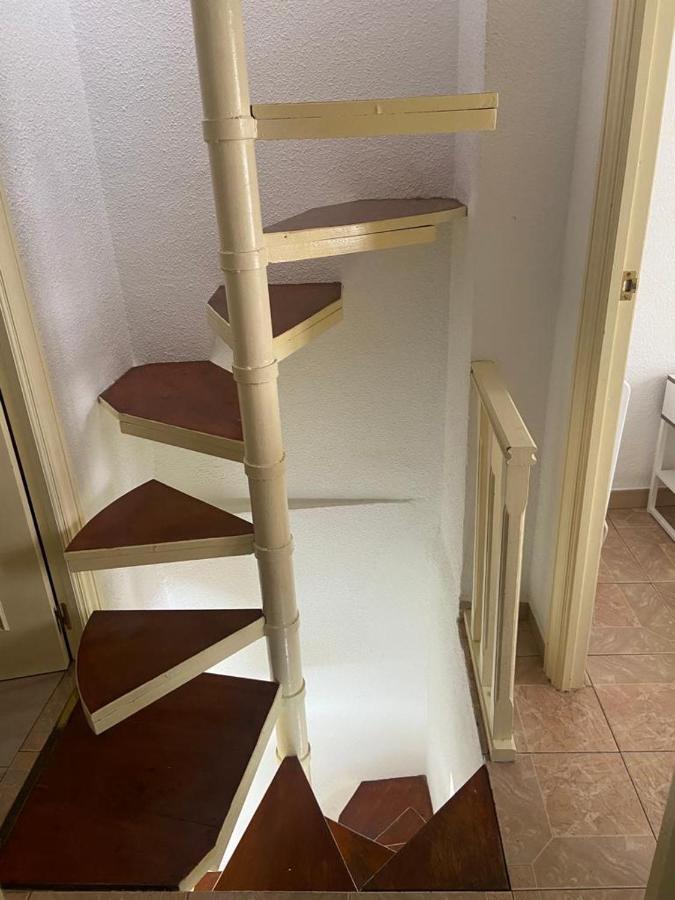 Precioso Apartamento Con Terraza. Ávila