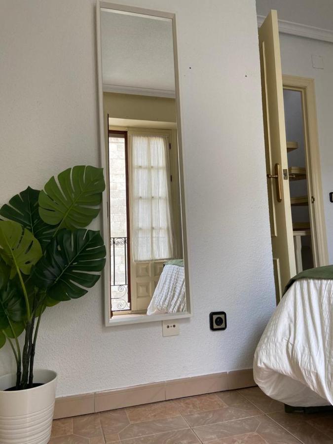 Precioso Apartamento Con Terraza. Apartamento Ávila