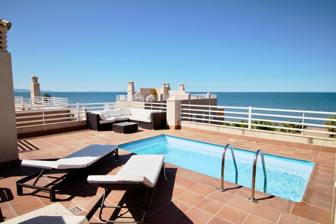 Atico Con Piscina Privada En Primera Linea * Denia