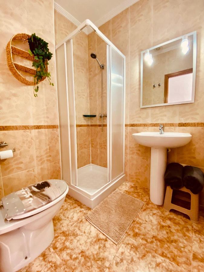 Casa Flania, Seaview, 2-bedroom, 2-bathroom Apartment