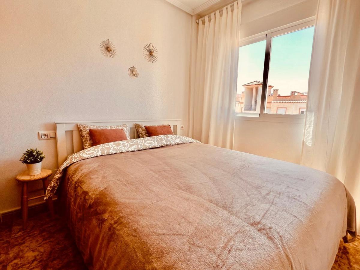 Casa Flania, Seaview, 2-bedroom, 2-bathroom Apartment Alicante