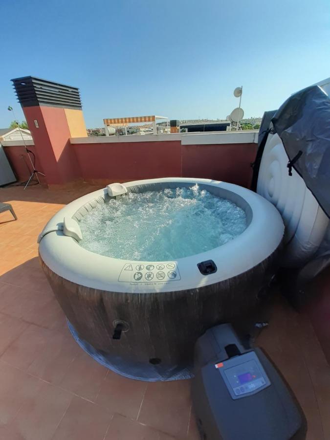 Casa Ohana Solarium, Jacuzzi,piscine,tout Confort * Oriola (Orihuela)