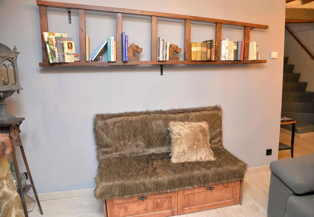 Apartamento Tríplex Rústico-moderno Hasta 18 Plazas - Pobla De Lillet
