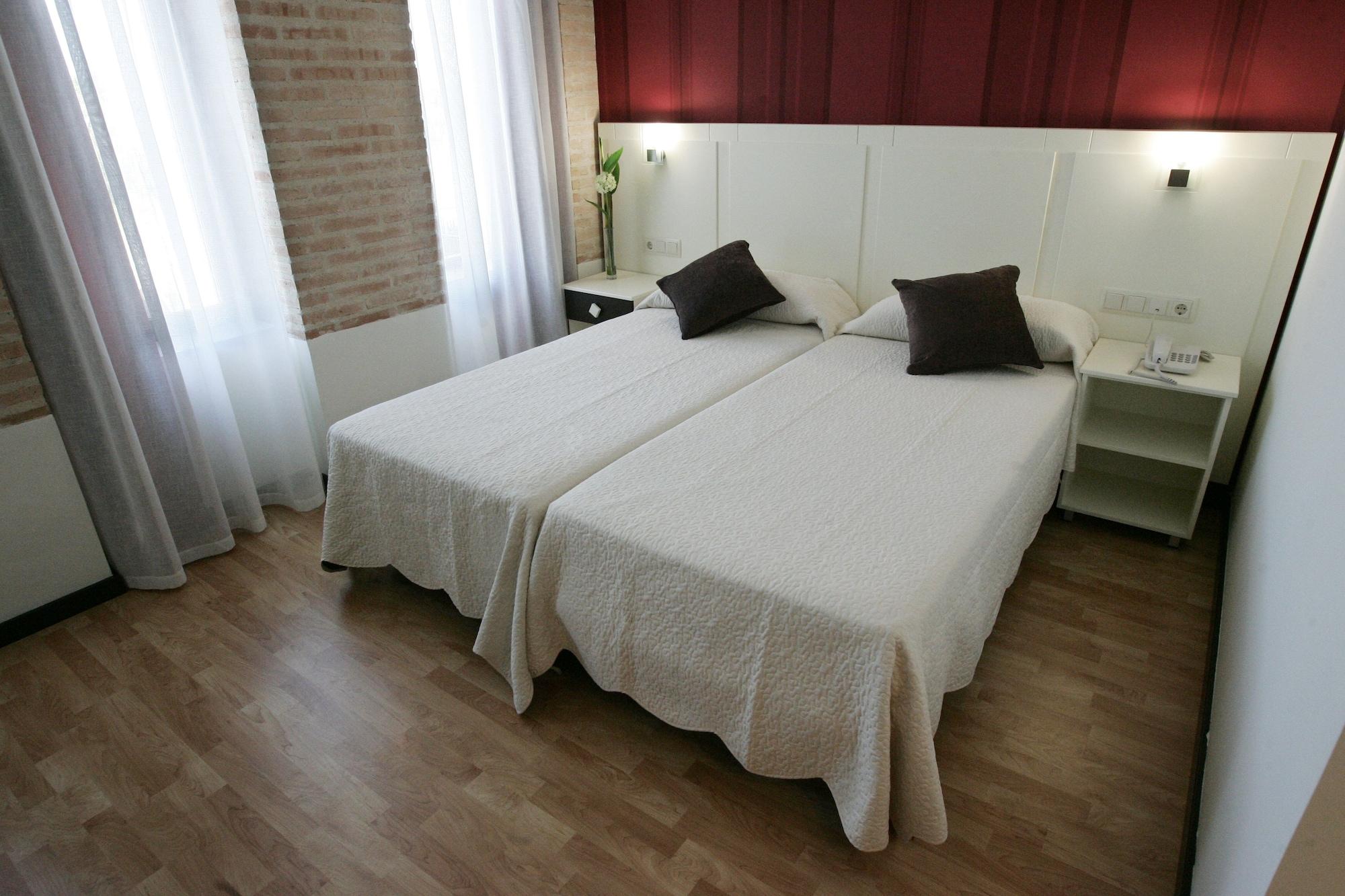 La Bastida 3*