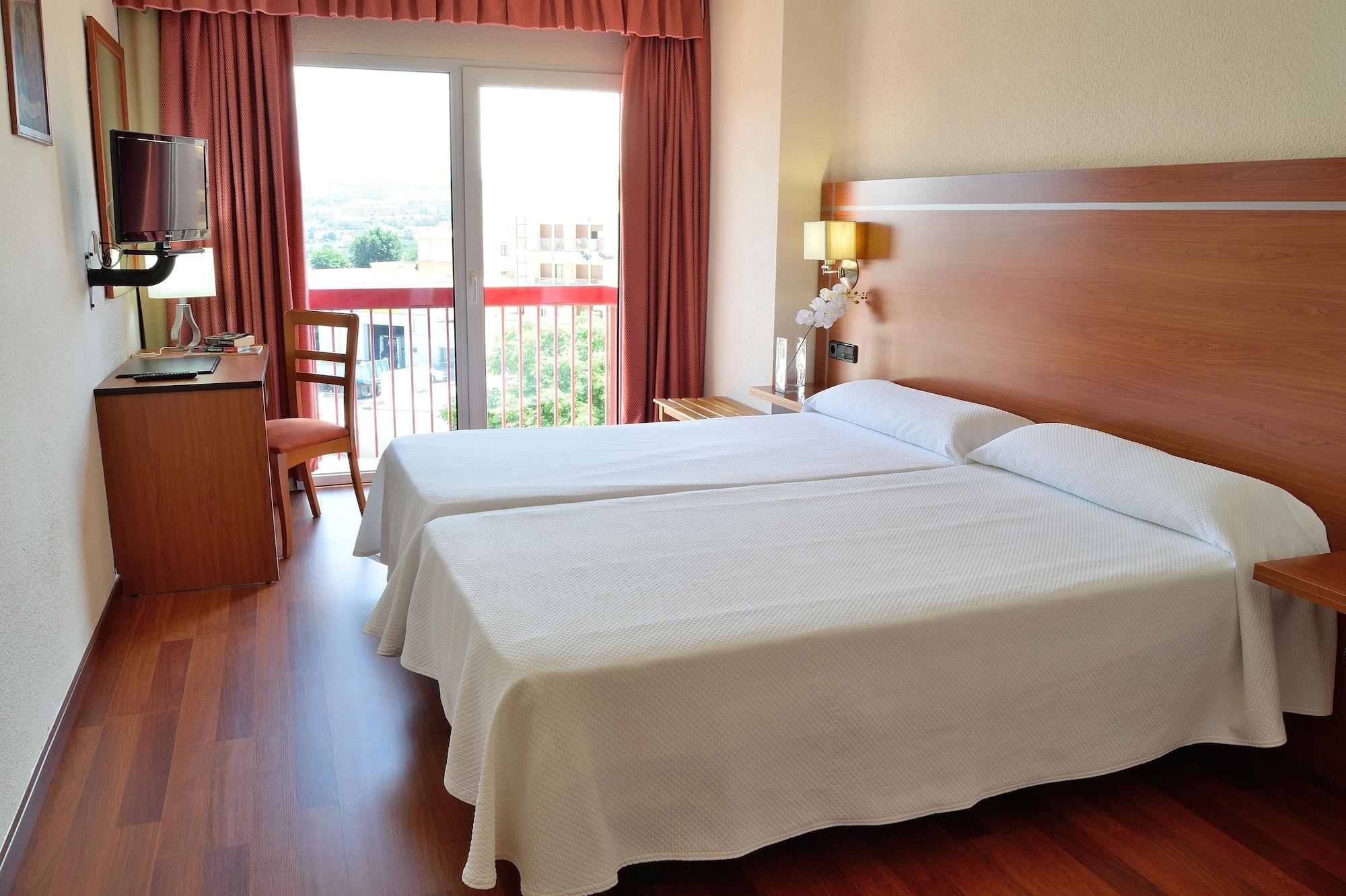 Hotel Mari Carmen 3*