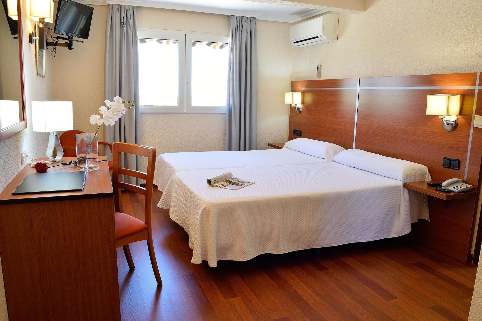 Mari Carmen Hotel
