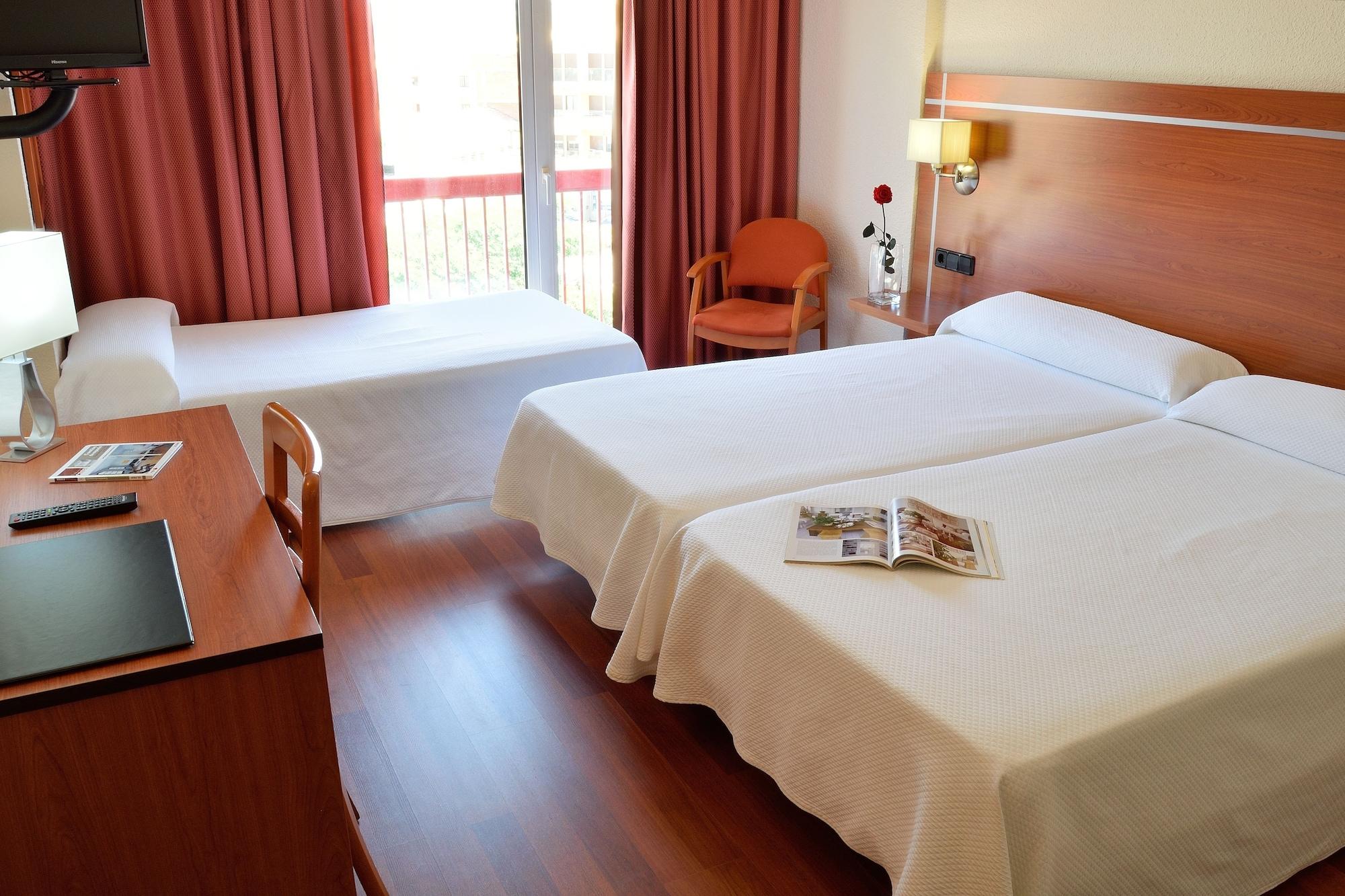 Mari Carmen Hotel 3*