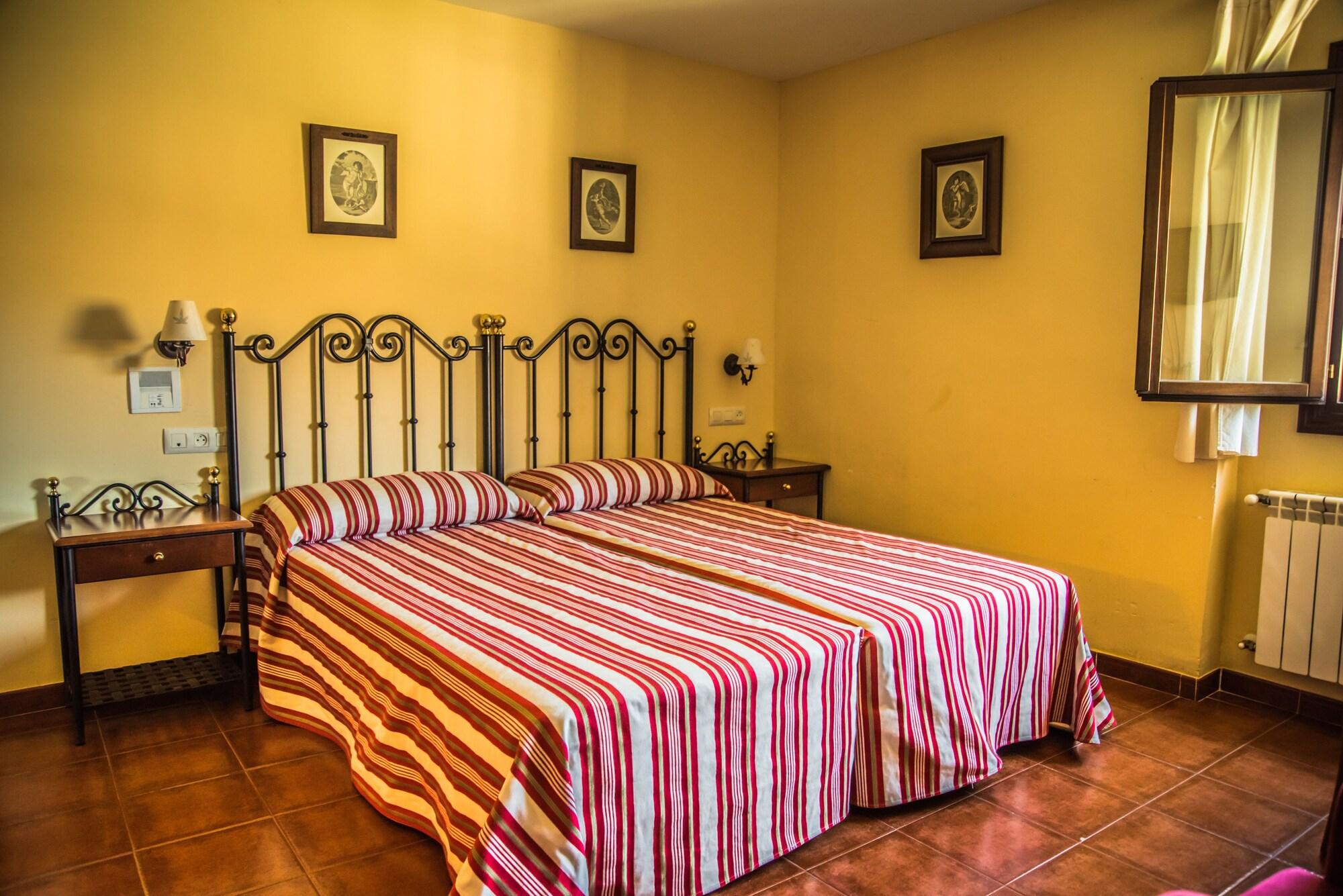 Llanos Hotel 3*