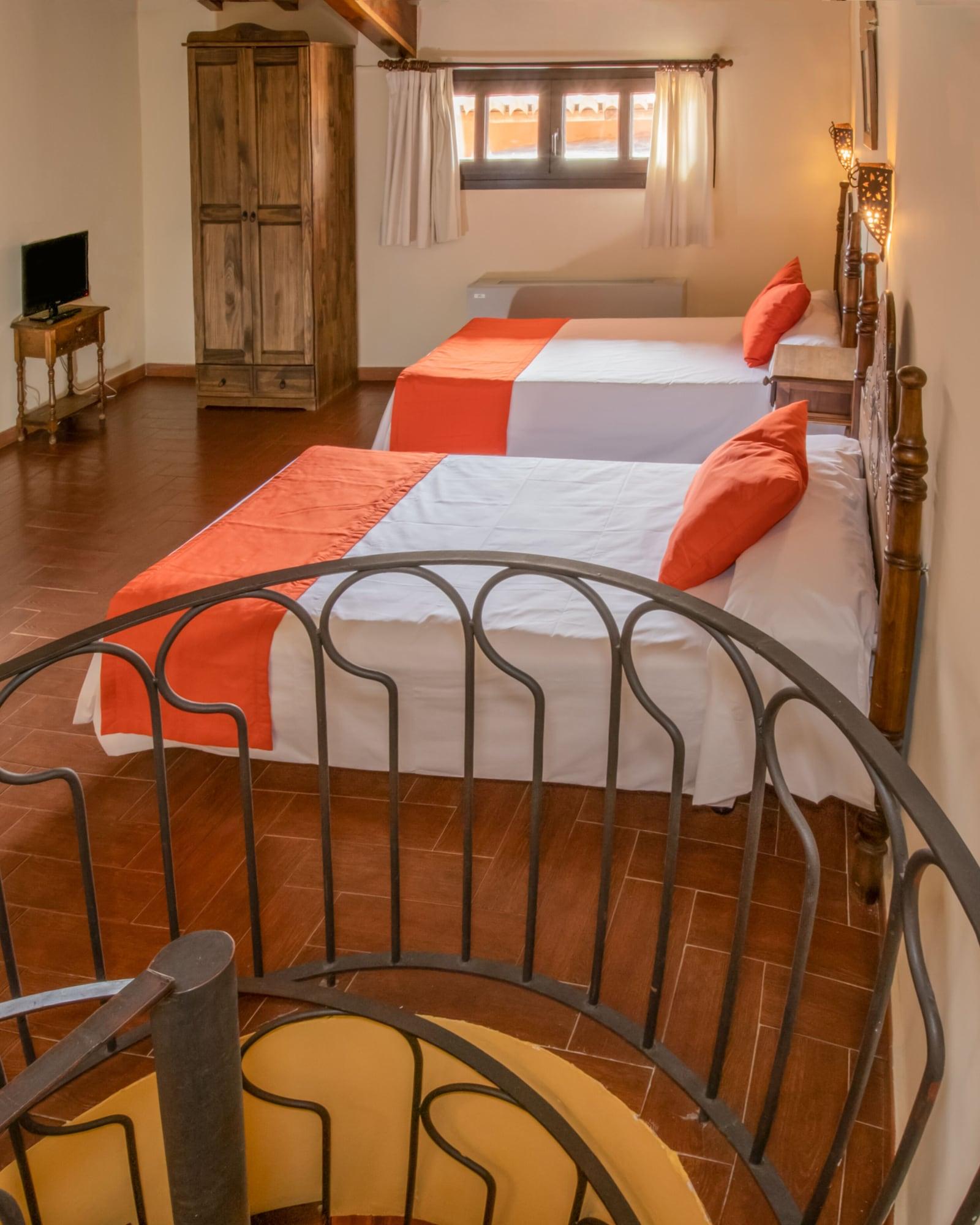 Hospederia Del Zenete Hotel
