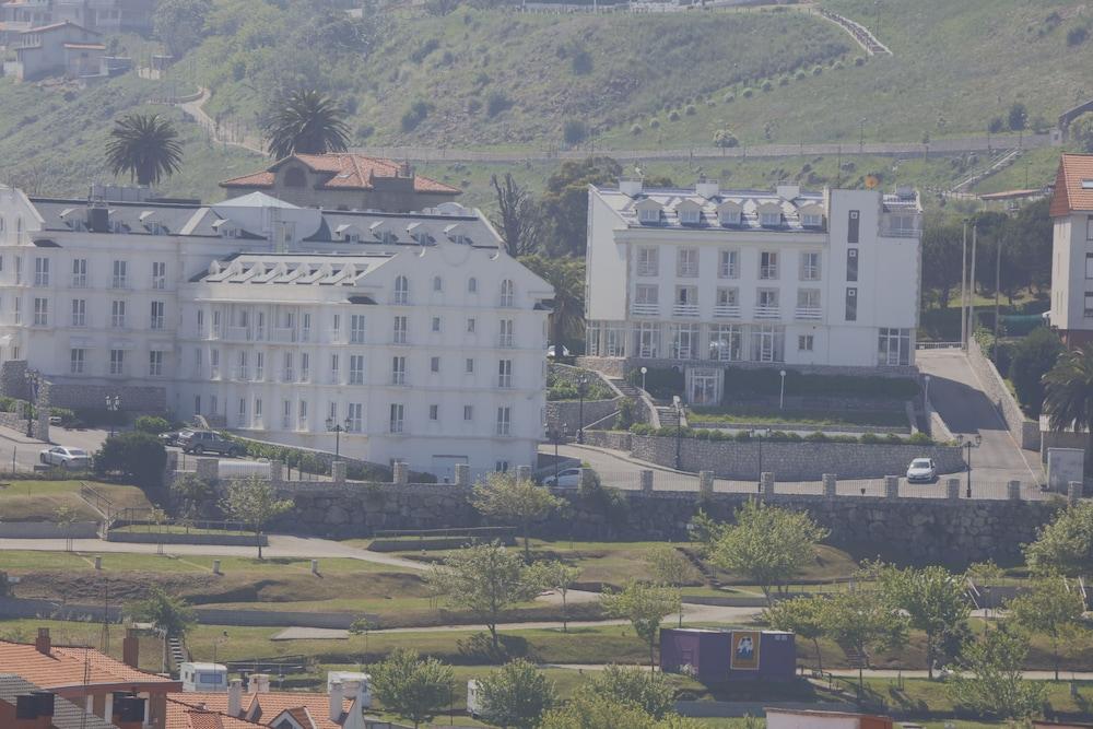 Gran Hotel 4*